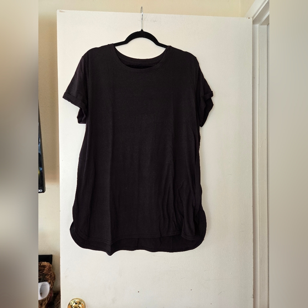 Tek Gear Black Women's Crewneck Tee